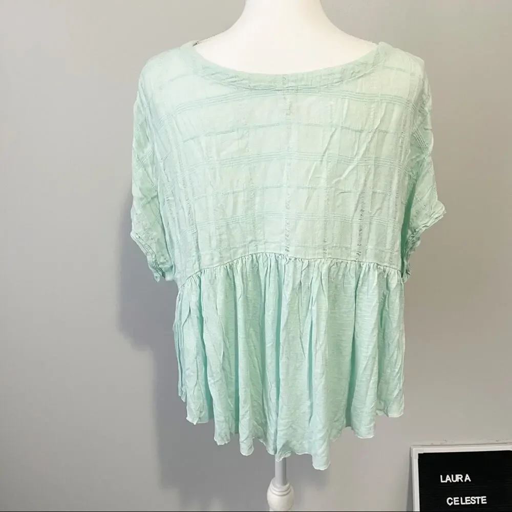 Free People teal green eyelet dolman short sleeve size medium flowy